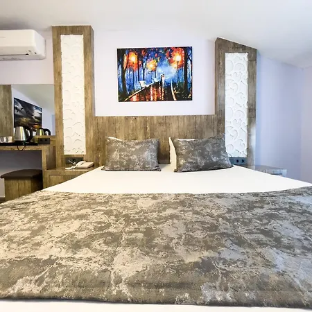 Castle Light Boutique Privatunterkunft *