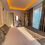 Kwatera prywatna Castle Light Boutique *