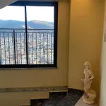 Castle Light Boutique 阿拉尼亚