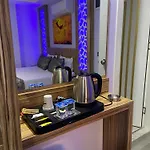 Castle Light Boutique Δωμάτια σε οικογενειακή κατοικία *