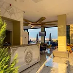 Castle Light Boutique Δωμάτια σε οικογενειακή κατοικία
